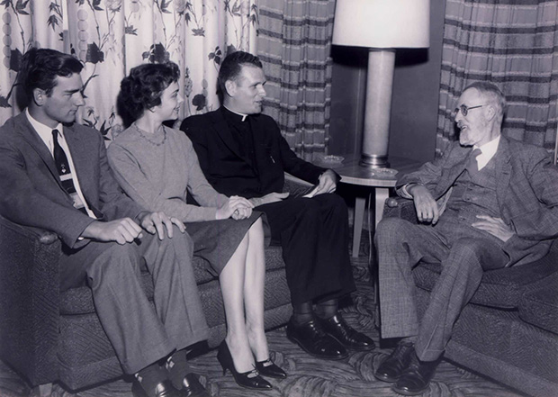 dawson with Harvard students